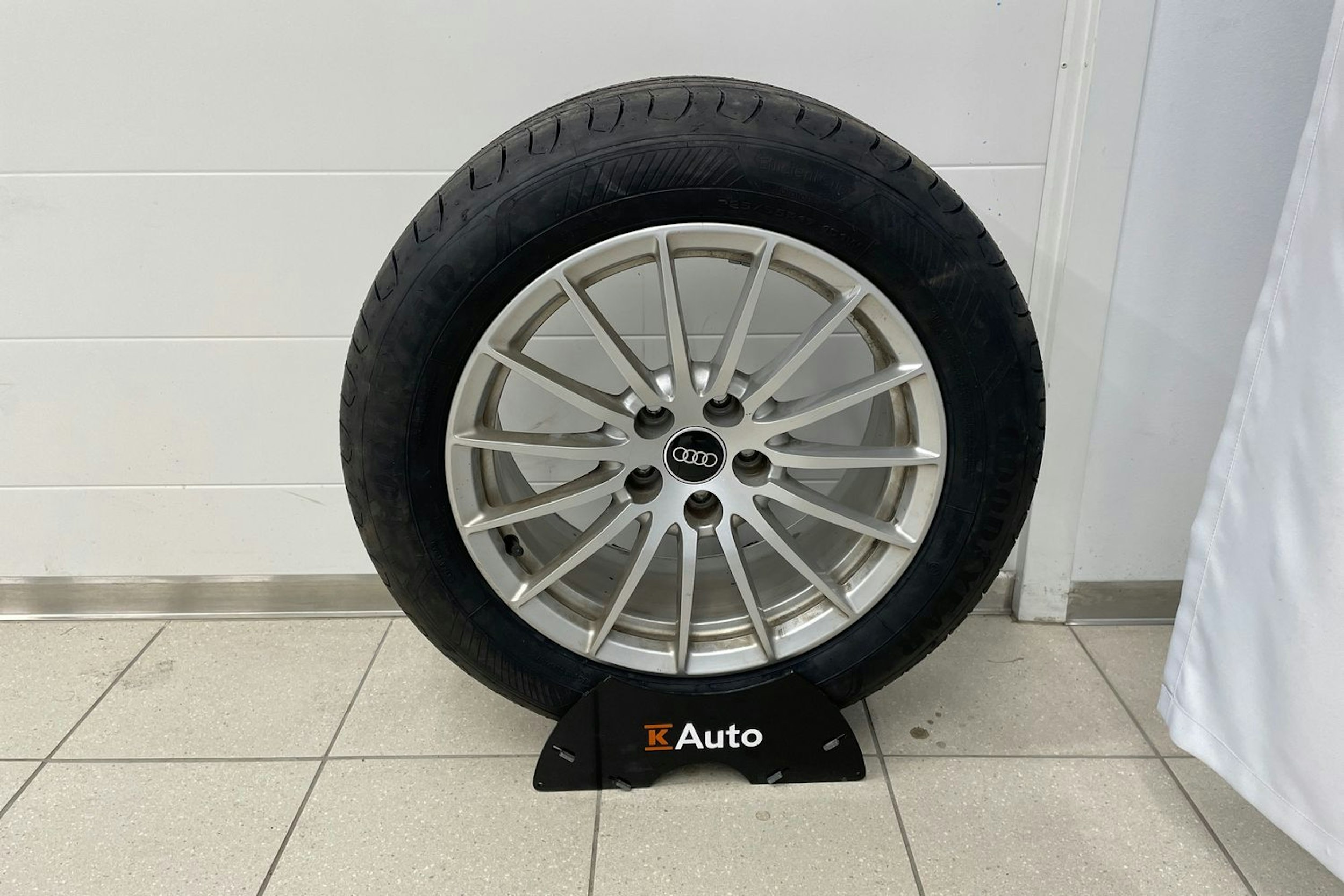 Musta Audi A4 allroad quattro 2021 kuva 24.