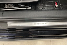 Musta Audi A4 allroad quattro 2021 kuva 29.