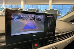 valkoinen Audi A4 allroad quattro 2022 kuva 16.