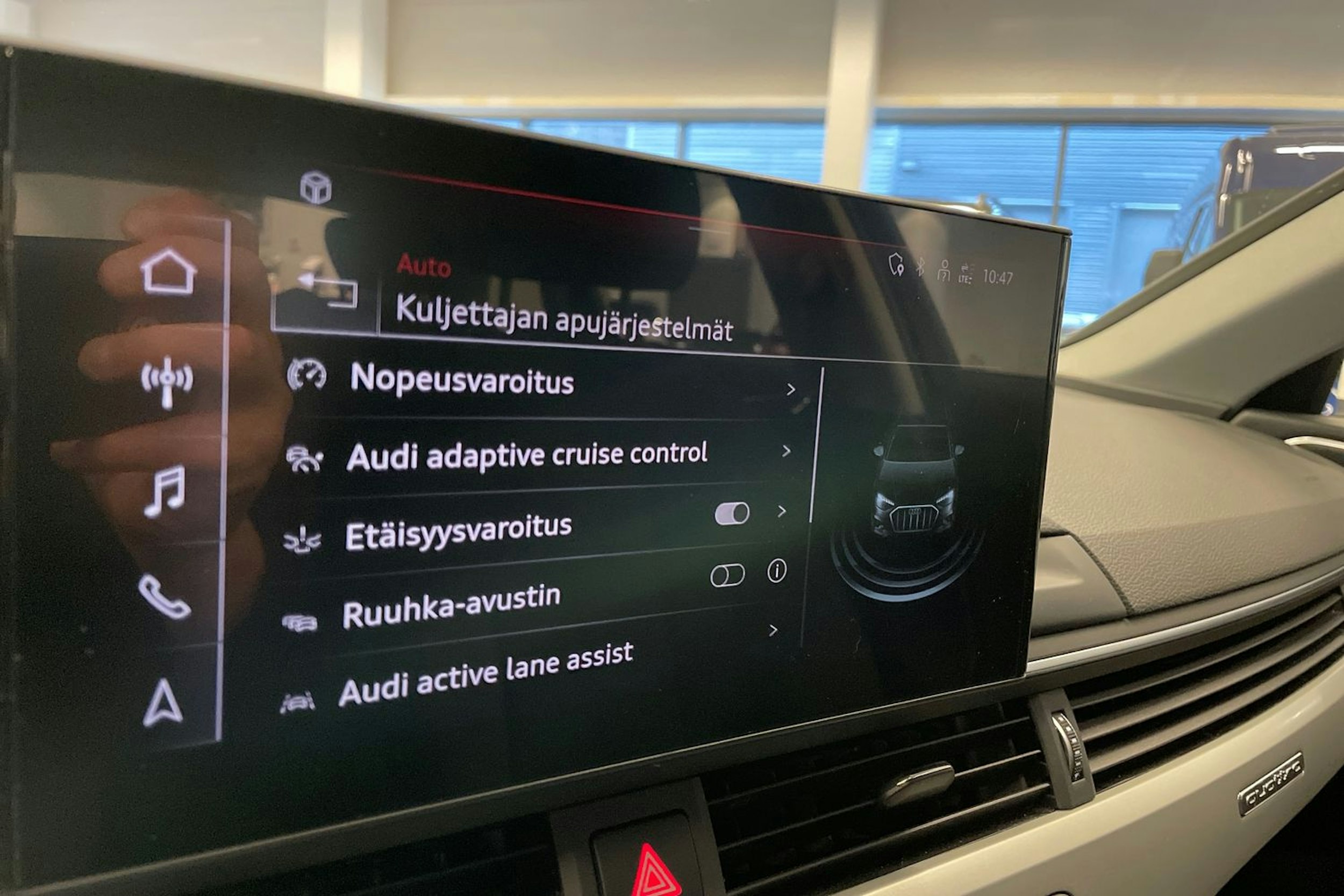 valkoinen Audi A4 allroad quattro 2022 kuva 17.