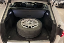 valkoinen Audi A4 allroad quattro 2022 kuva 23.