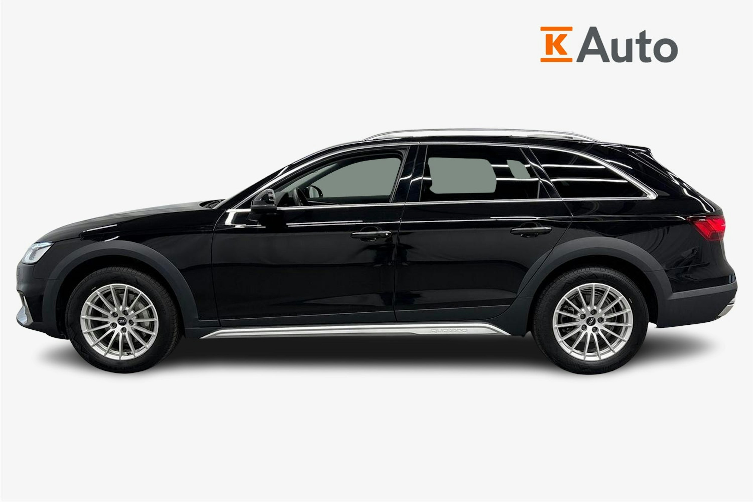 musta Audi A4 allroad quattro 2022 kuva 6.