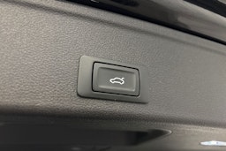 musta Audi A4 allroad quattro 2022 kuva 17.