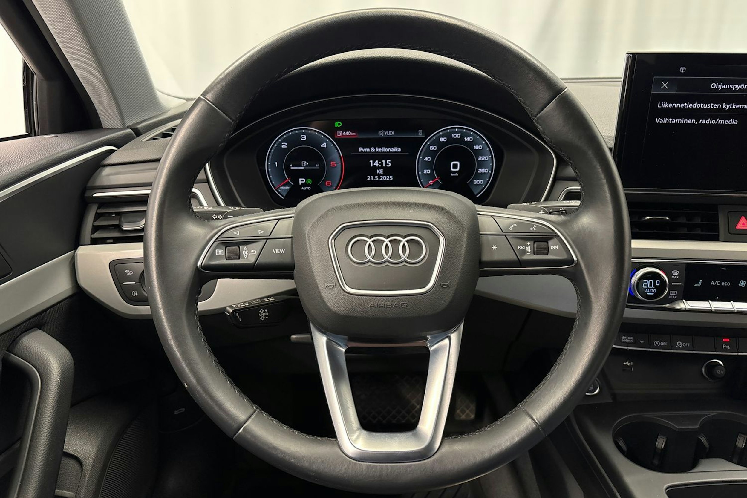 musta Audi A4 allroad quattro 2022 kuva 21.