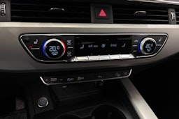 musta Audi A4 allroad quattro 2022 kuva 30.