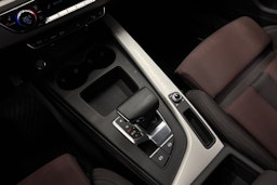 musta Audi A4 allroad quattro 2022 kuva 31.