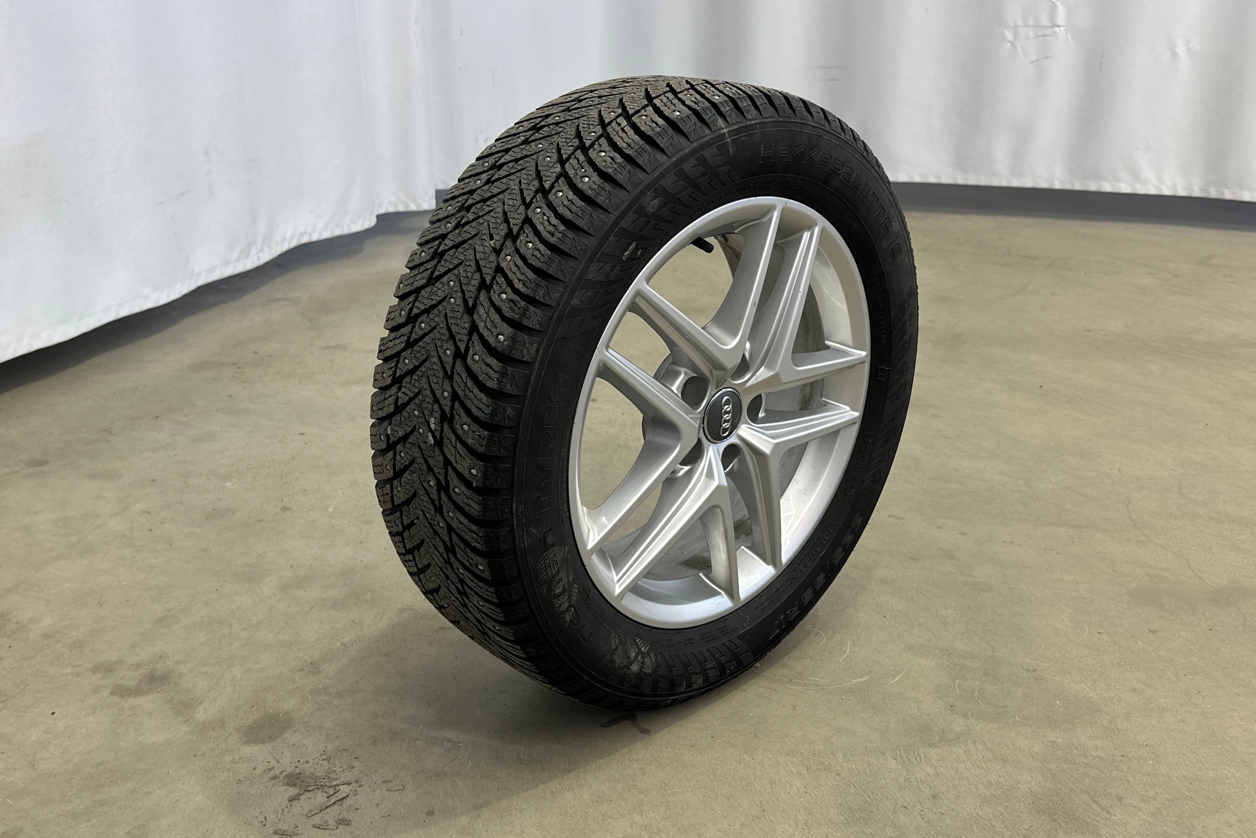 met. sininen Audi A4 allroad quattro 2023 kuva 12.