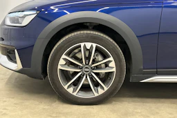 met. sininen Audi A4 allroad quattro 2023 kuva 13.
