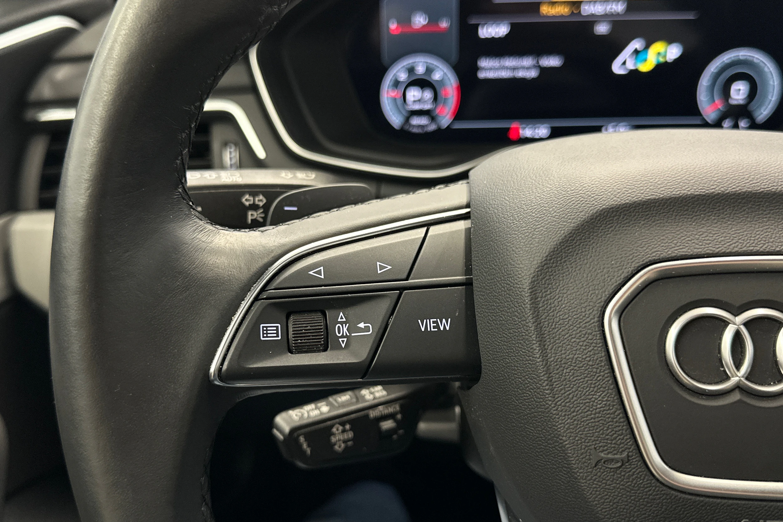met. sininen Audi A4 allroad quattro 2023 kuva 18.