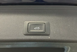 met. sininen Audi A4 allroad quattro 2023 kuva 30.