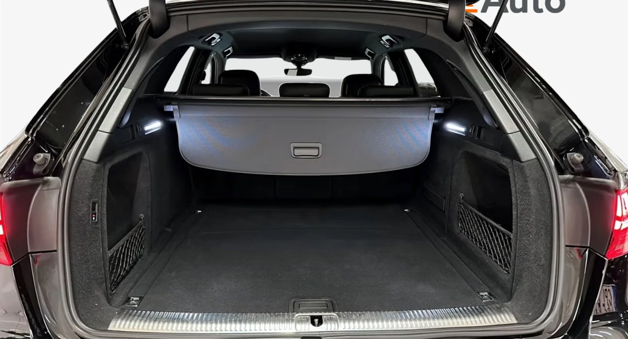 musta Audi A4 allroad quattro 2024 kuva 5.