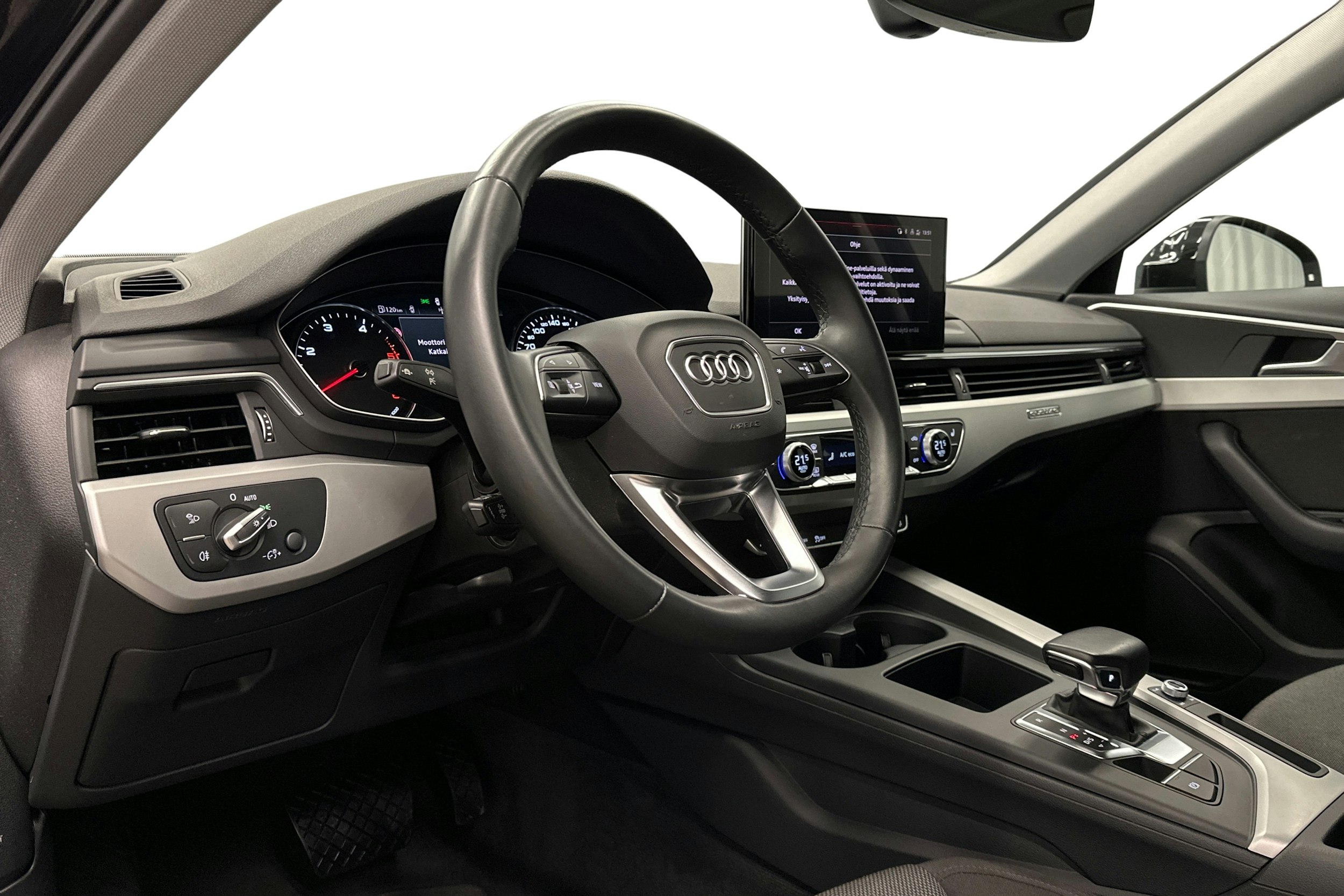 musta Audi A4 allroad quattro 2024 kuva 7.
