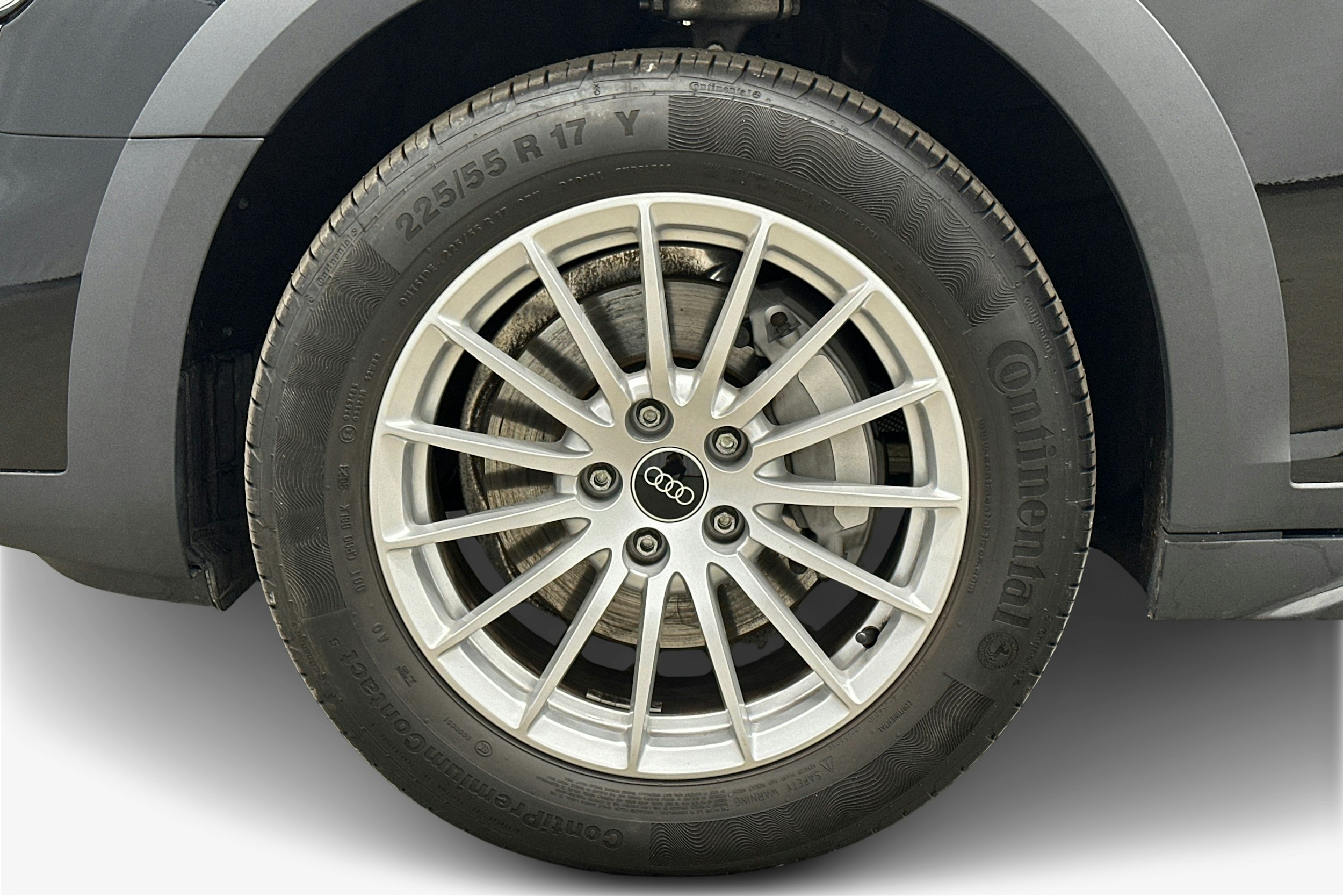 musta Audi A4 allroad quattro 2024 kuva 11.