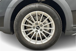 musta Audi A4 allroad quattro 2024 kuva 11.