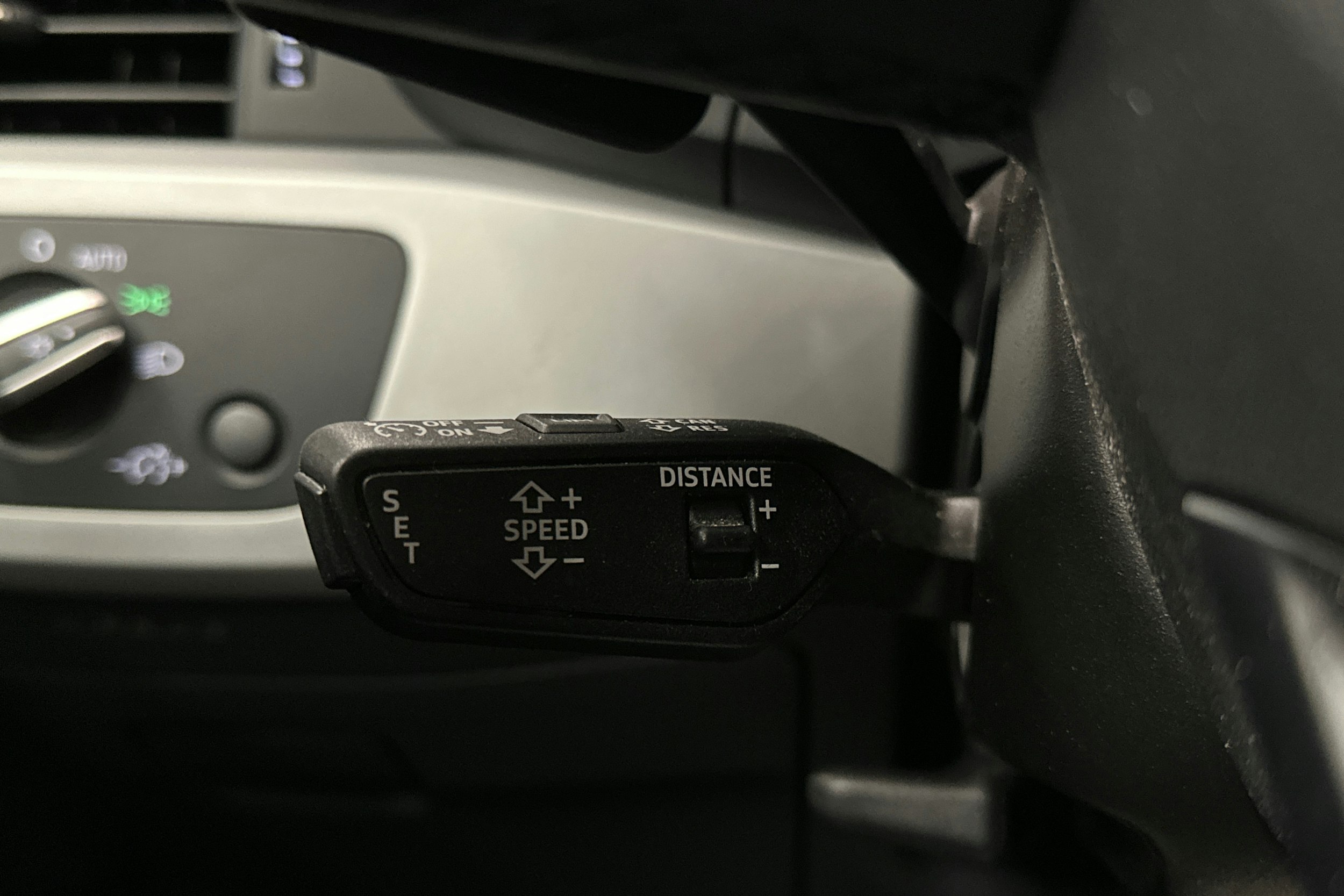 musta Audi A4 allroad quattro 2024 kuva 21.