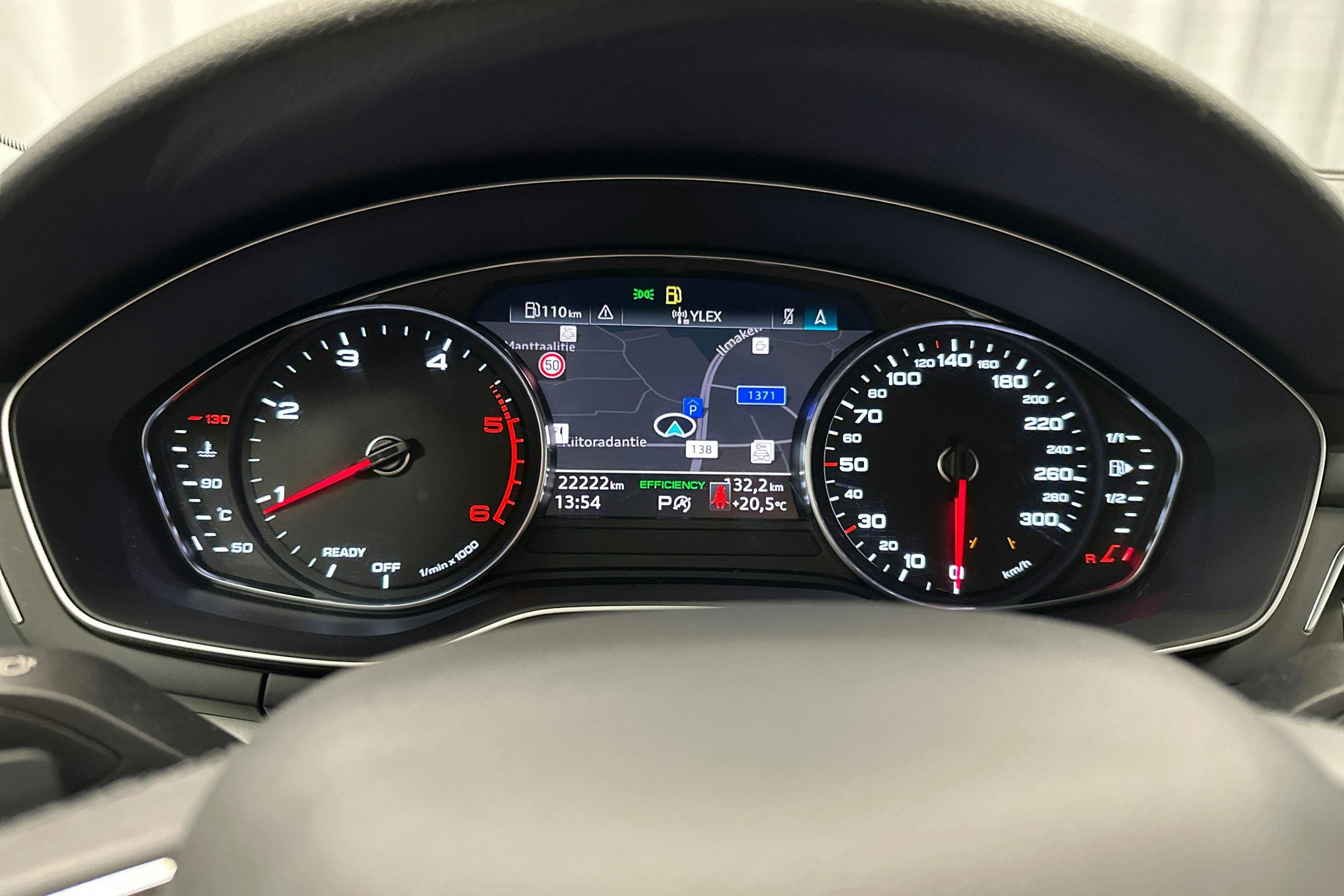 musta Audi A4 allroad quattro 2024 kuva 22.