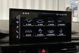 musta Audi A4 allroad quattro 2024 kuva 27.