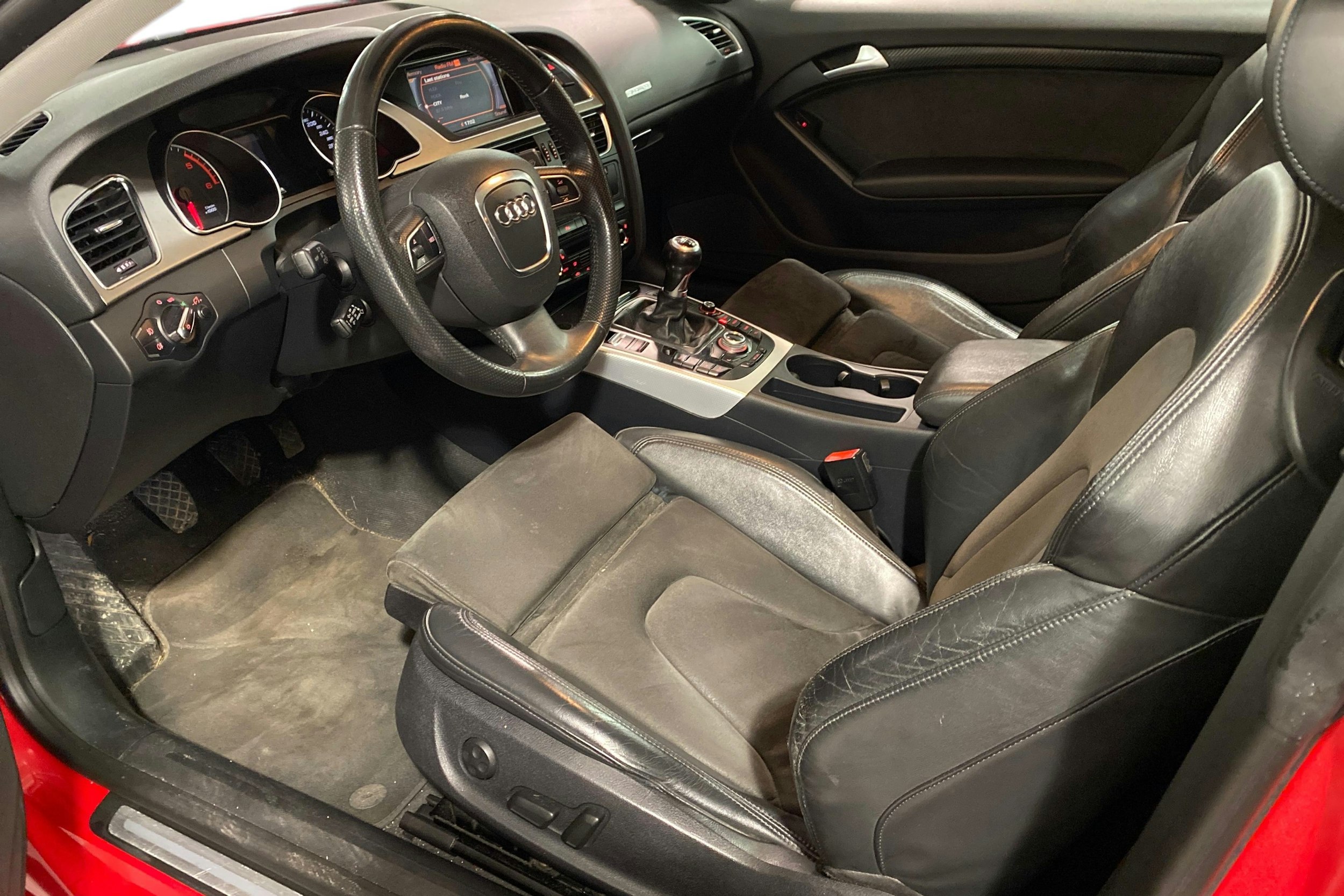 Punainen Audi A5 2008 kuva 6.