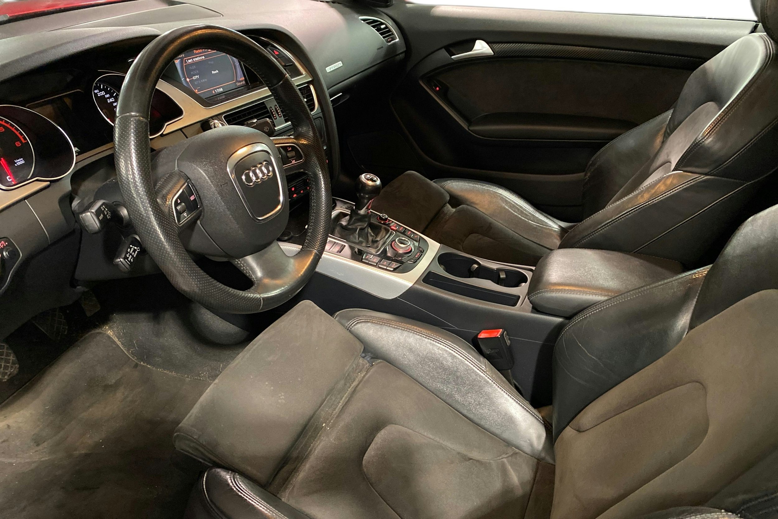 Punainen Audi A5 2008 kuva 7.