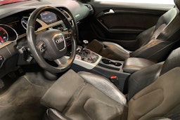 Punainen Audi A5 2008 kuva 7.