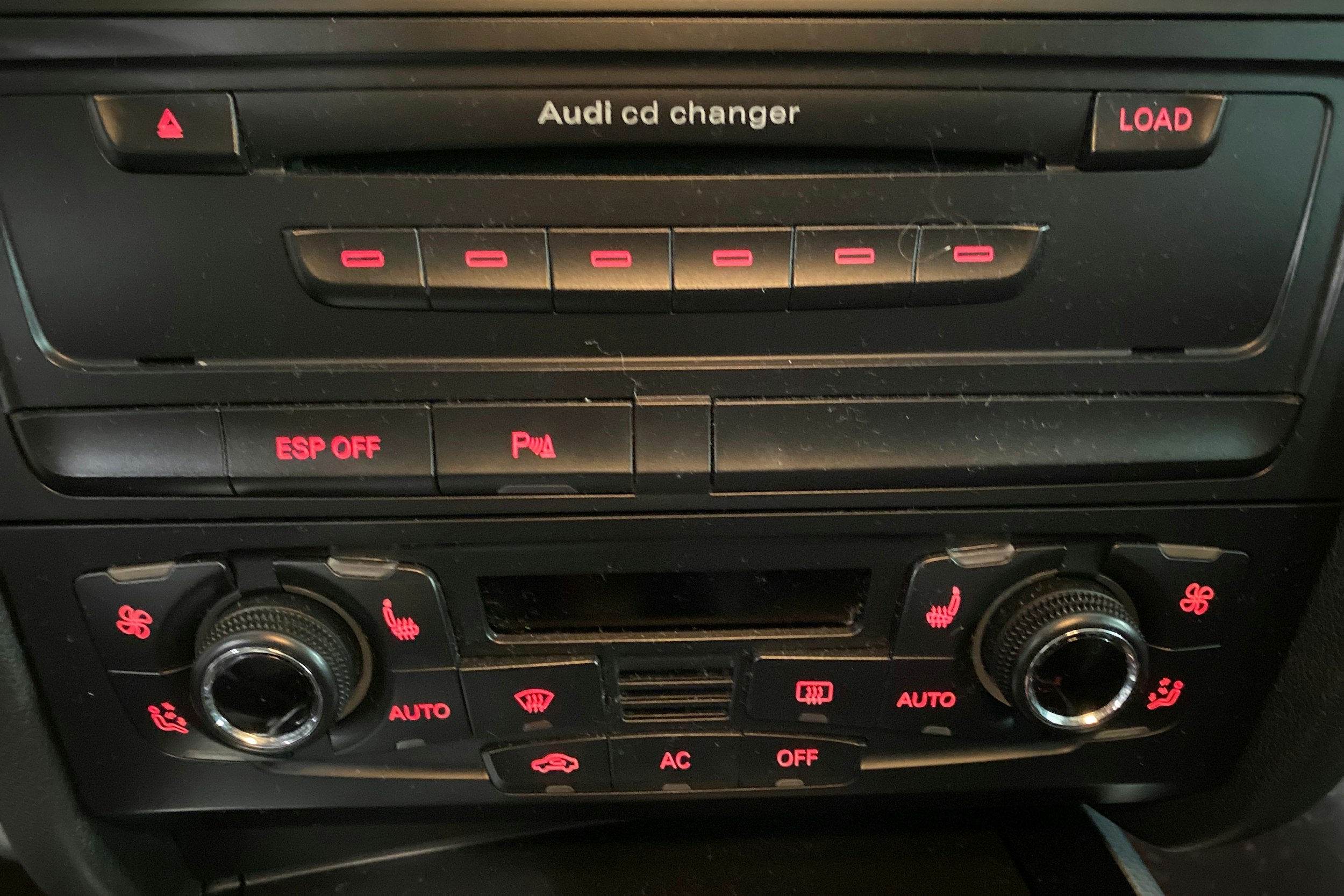 Punainen Audi A5 2008 kuva 17.