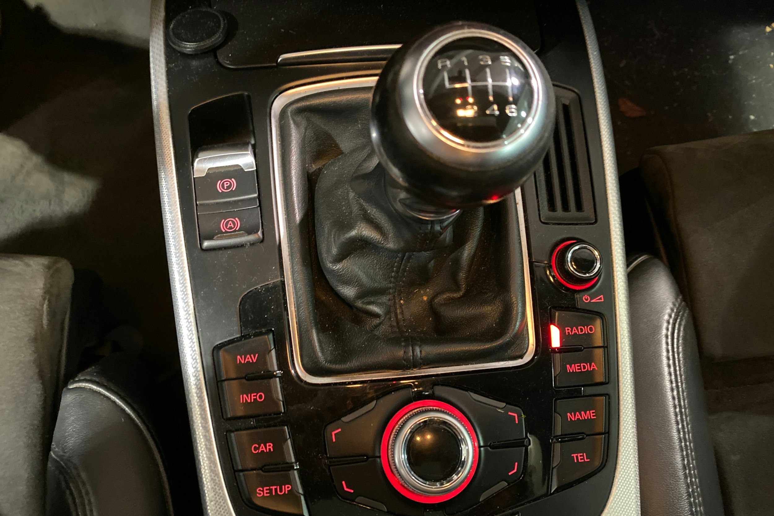 Punainen Audi A5 2008 kuva 18.