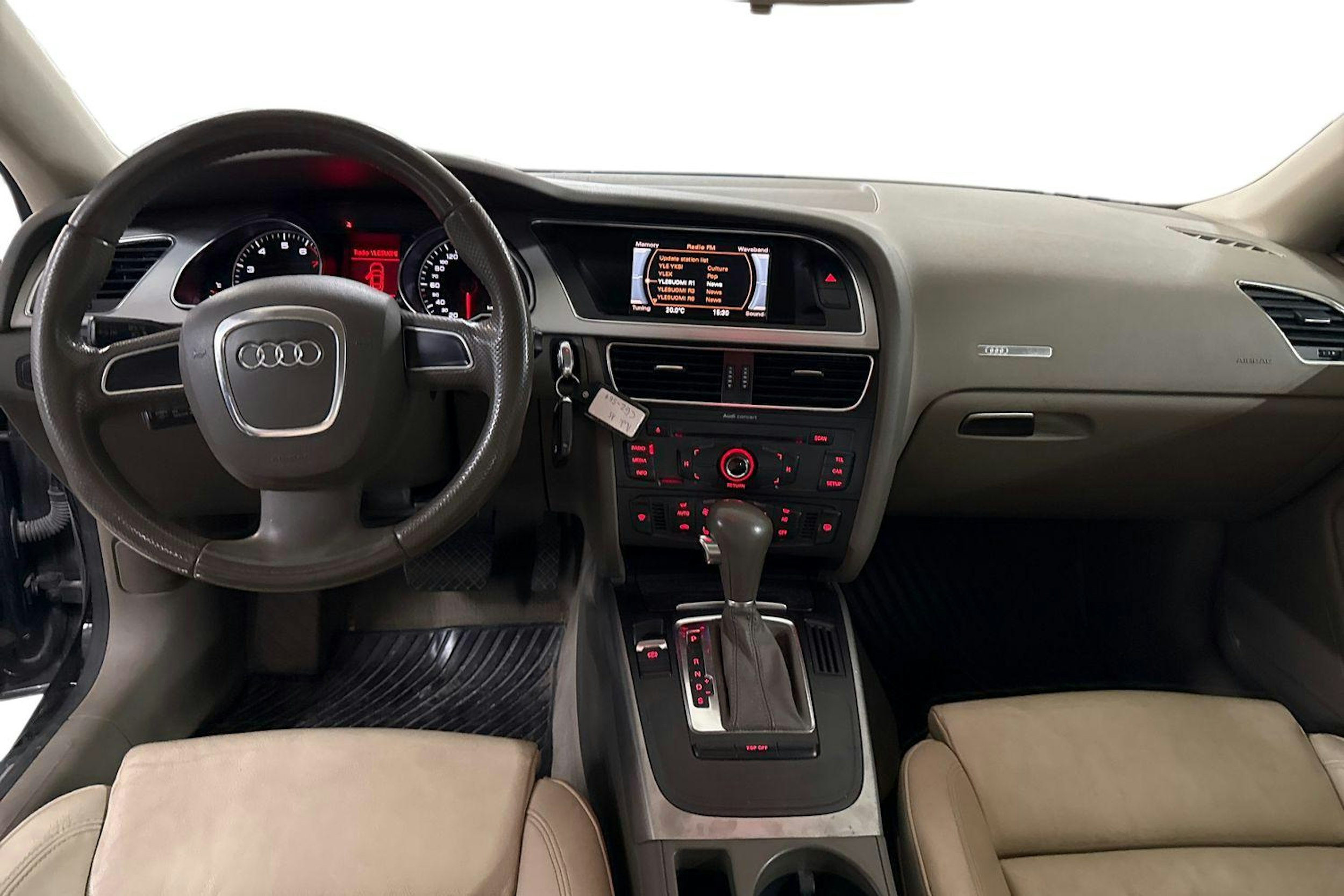 musta Audi A5 2008 kuva 7.