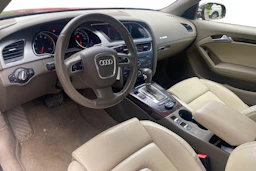 Ruskea (beige) Audi A5 2010 kuva 3.