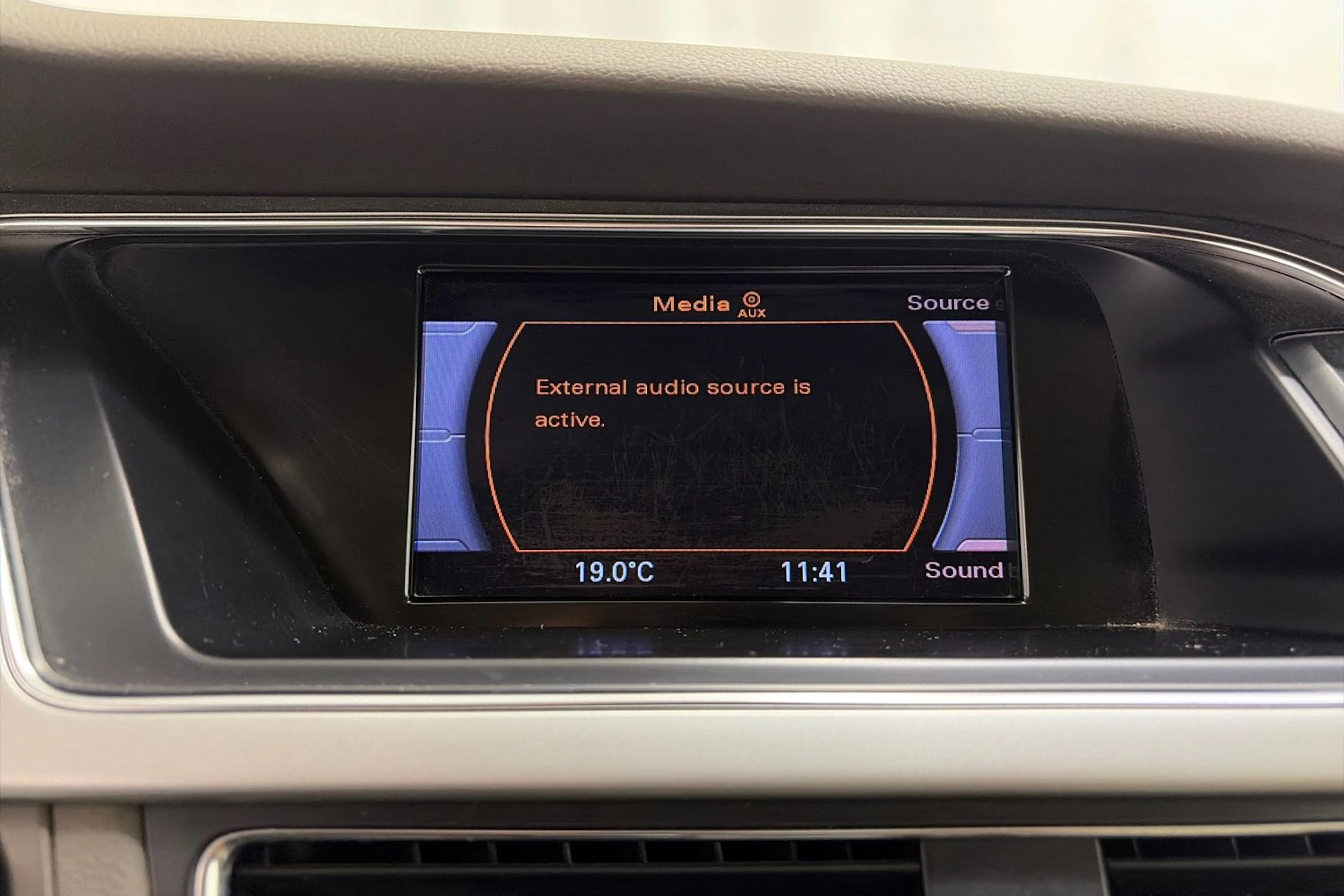 Ruskea (beige) Audi A5 2010 kuva 18.