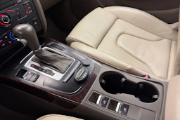 Ruskea (beige) Audi A5 2010 kuva 20.