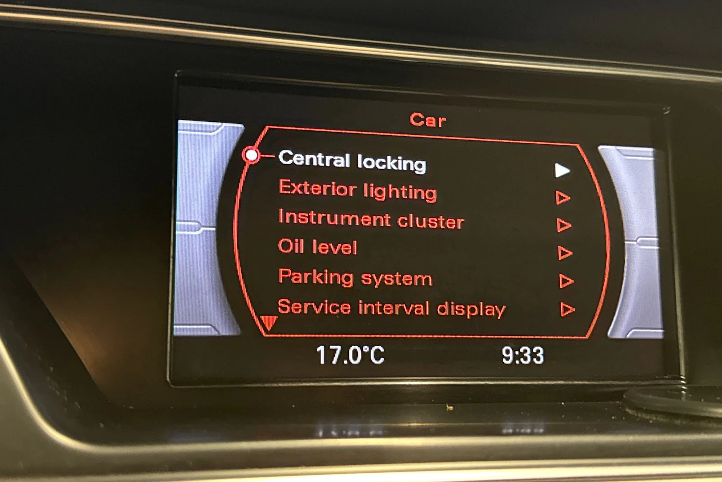 ruskea (beige) Audi A5 2010 kuva 27.