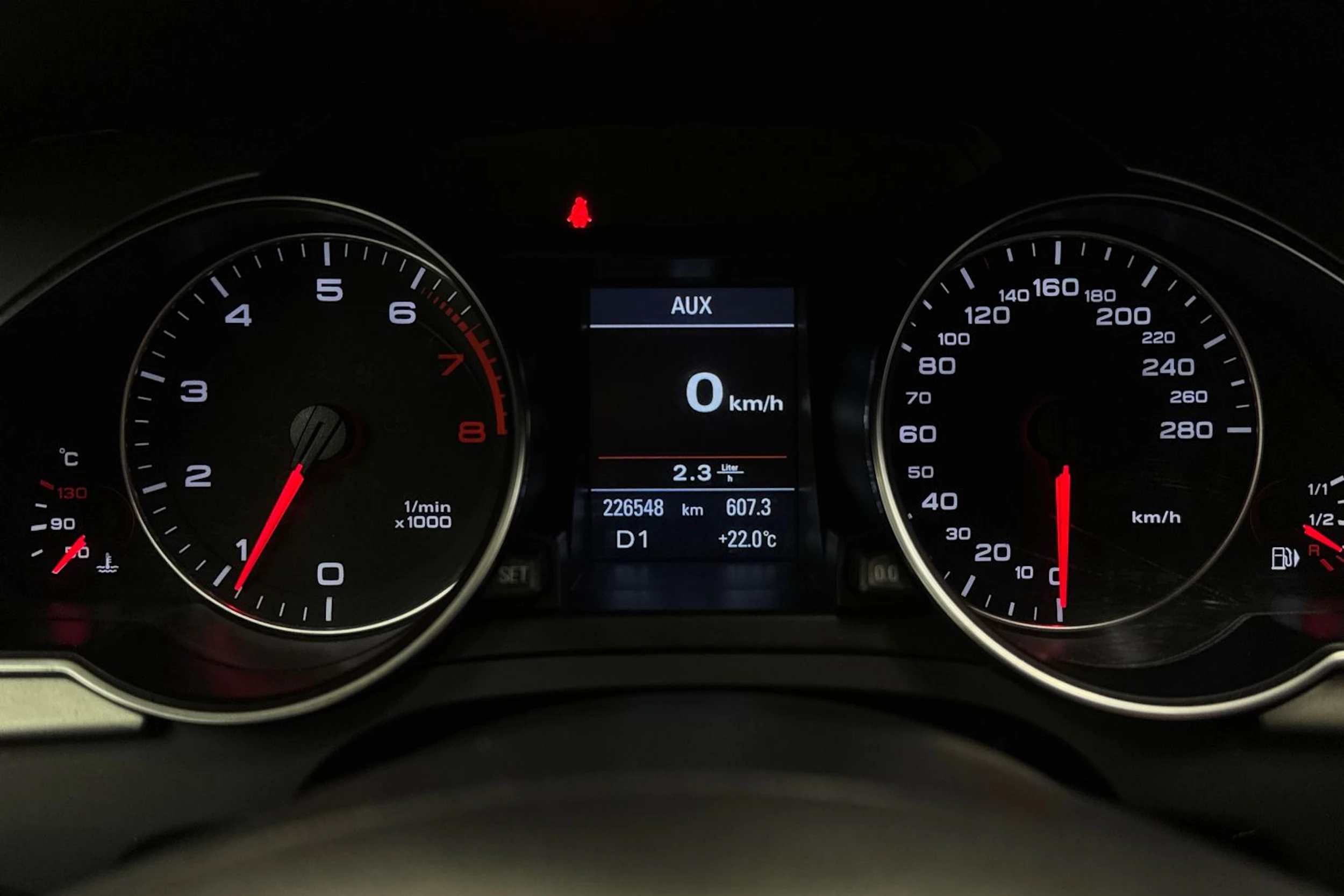 ruskea (beige) Audi A5 2010 kuva 35.