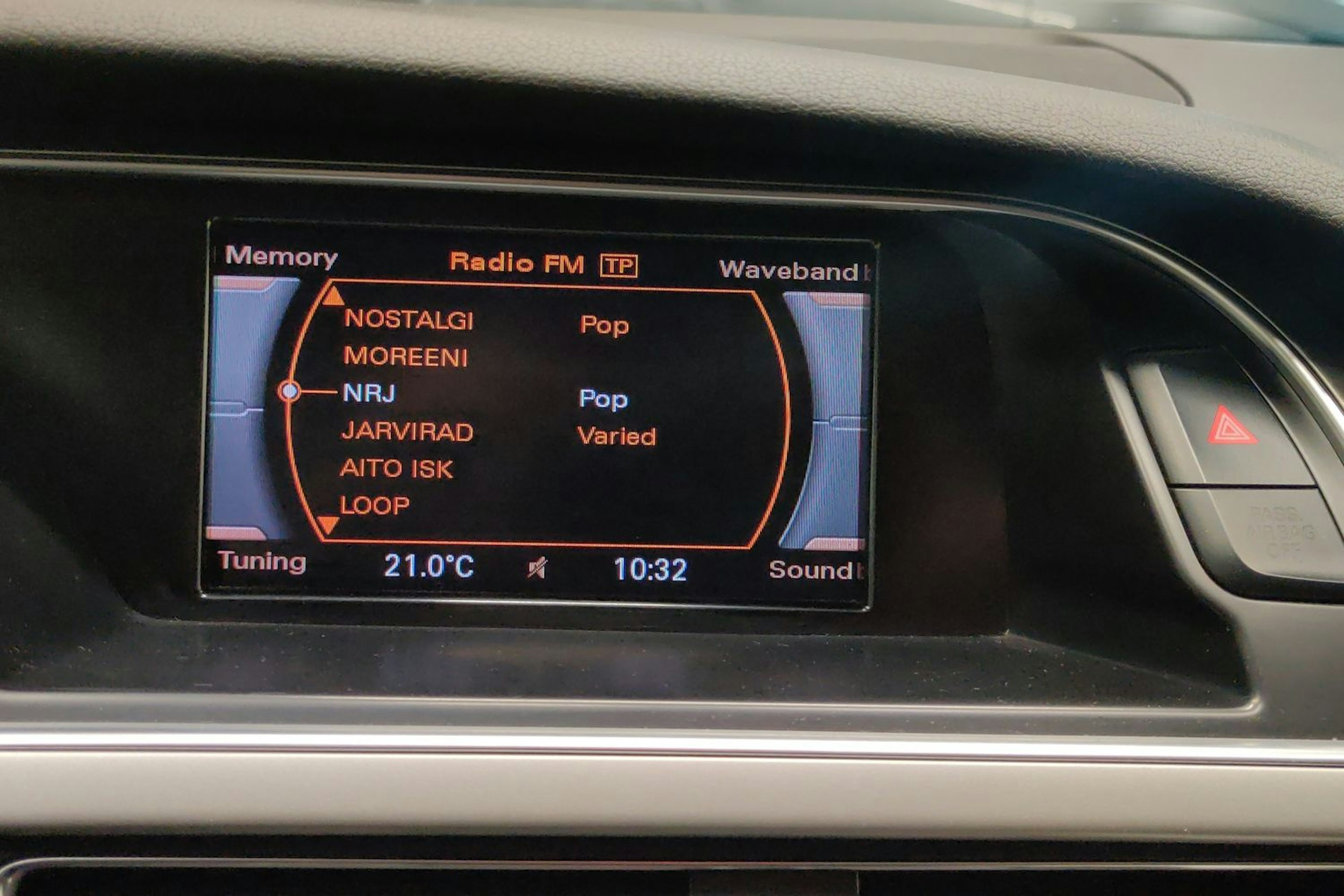 hopea Audi A5 2010 kuva 15.