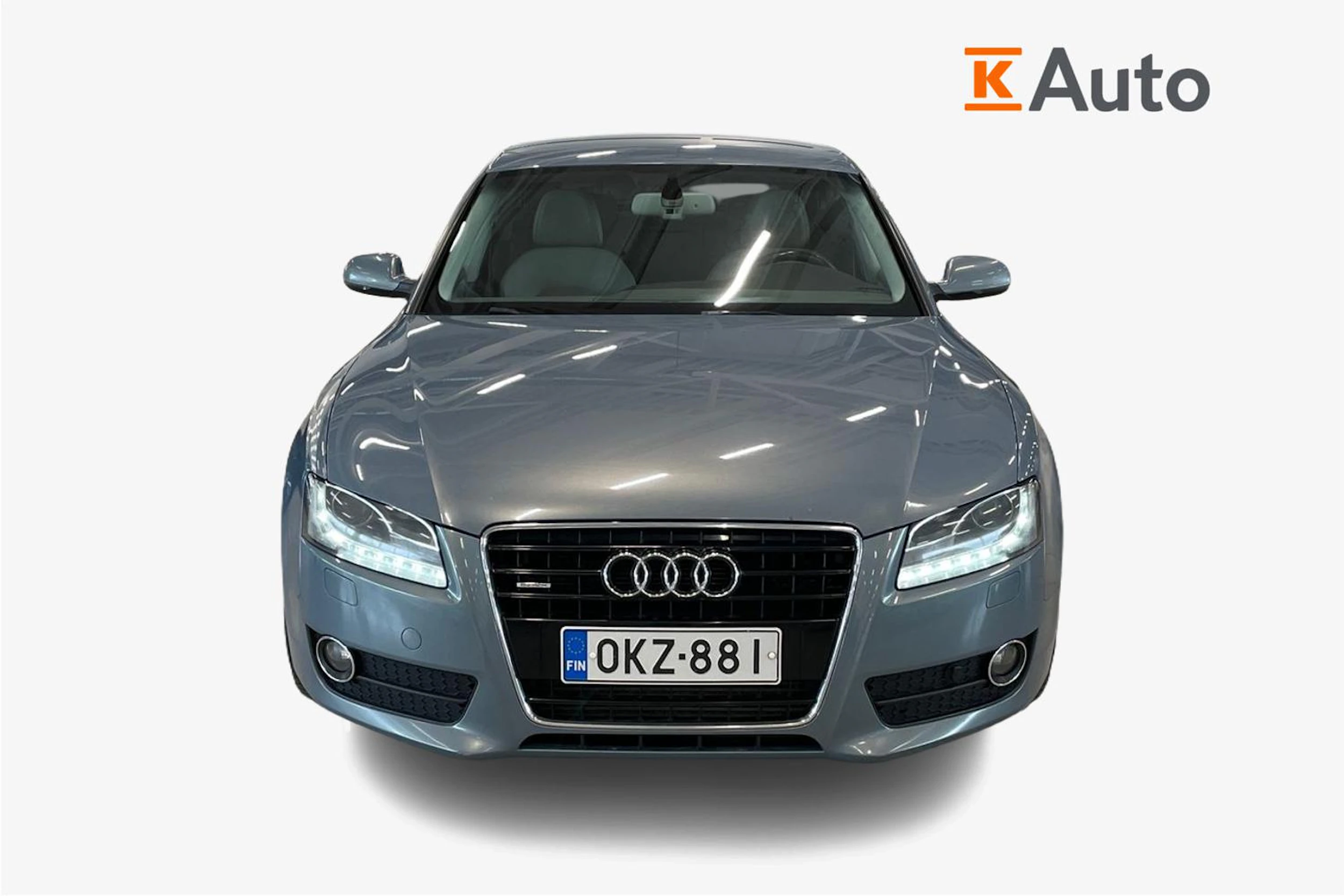 sininen Audi A5 2010 kuva 4.