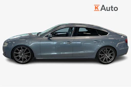 sininen Audi A5 2010 kuva 5.