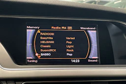 sininen Audi A5 2010 kuva 18.