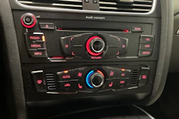 sininen Audi A5 2010 kuva 22.