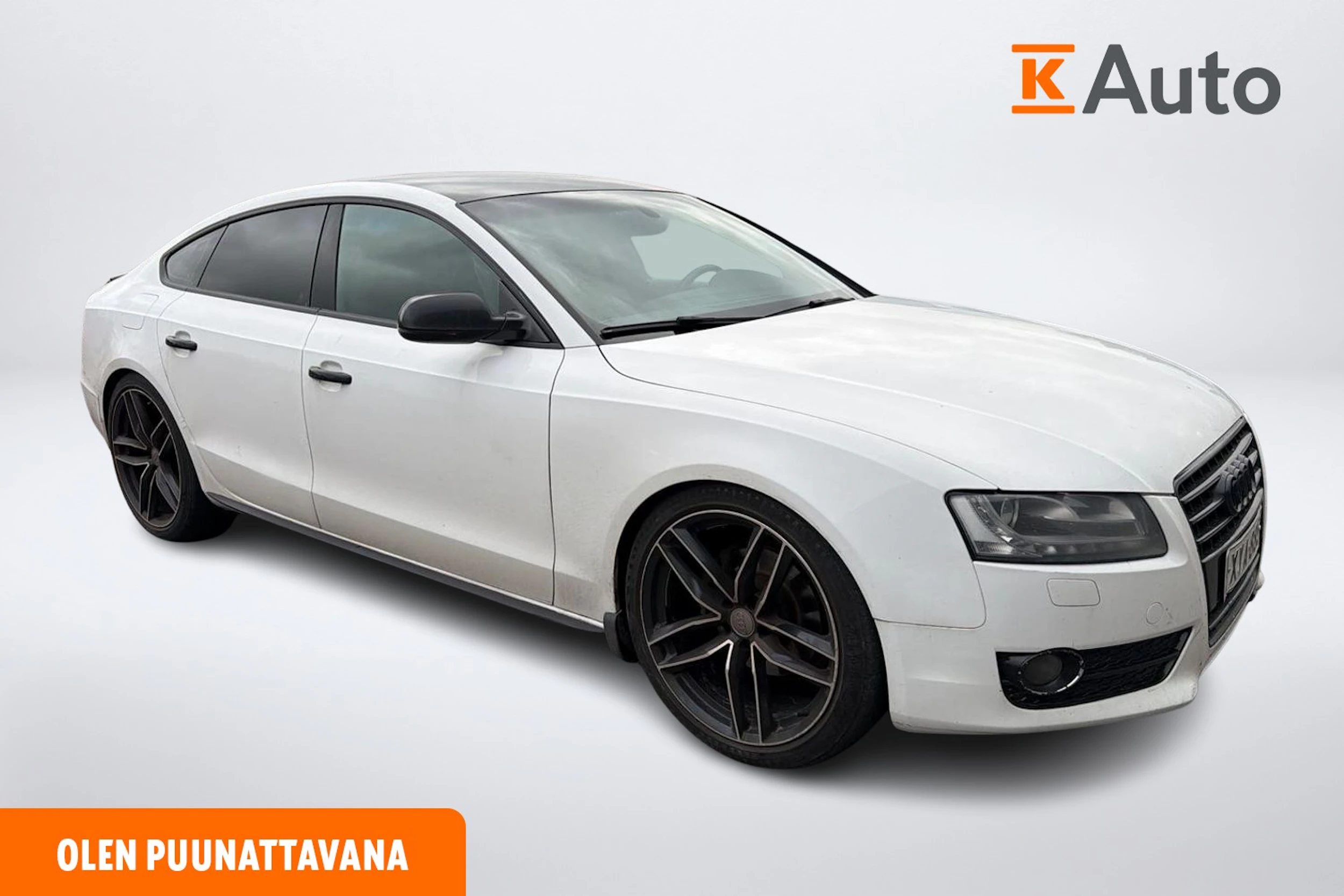 valkoinen Audi A5 2010 kuva 1.