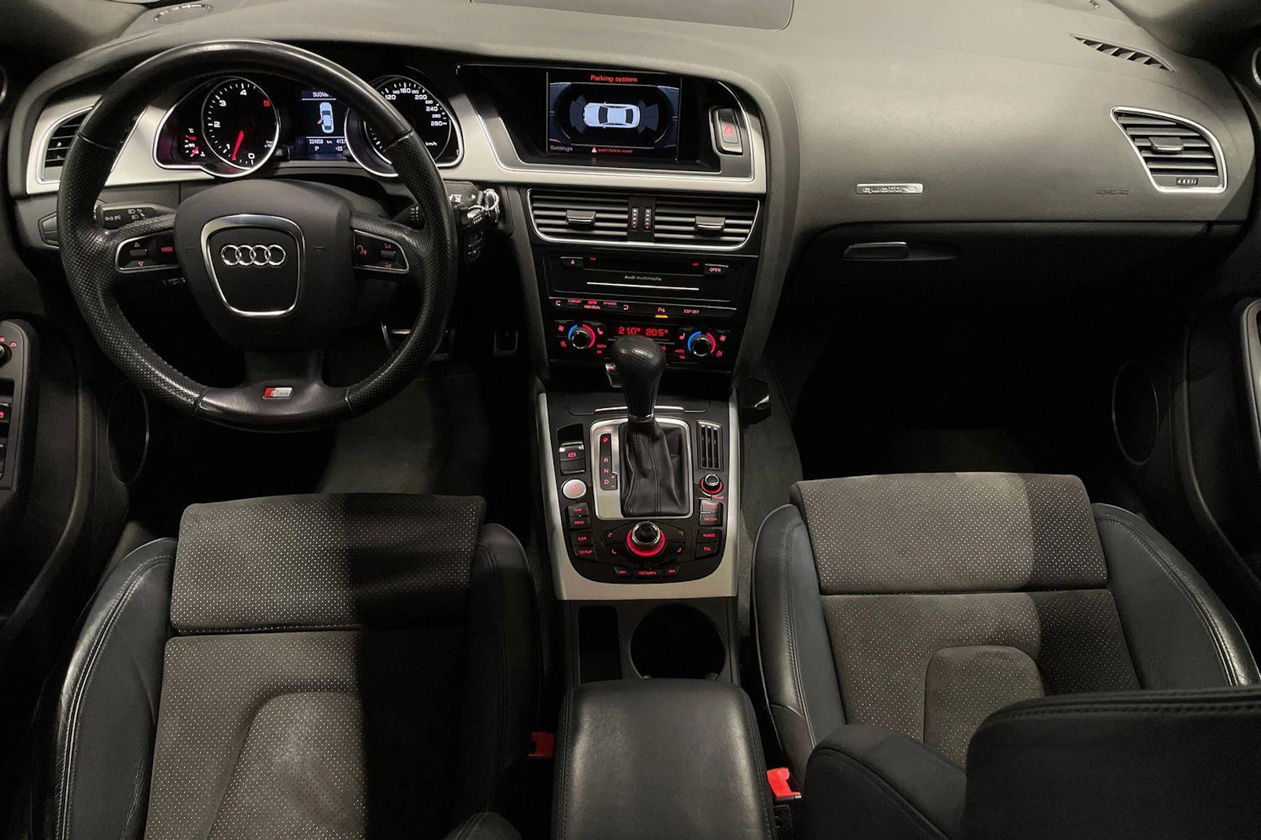Musta Audi A5 2010 kuva 7.