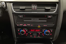 Musta Audi A5 2010 kuva 16.