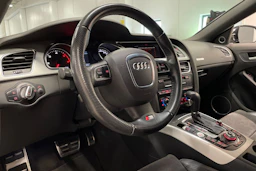 Musta Audi A5 2010 kuva 23.