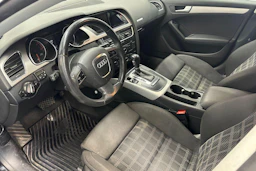 musta Audi A5 2011 kuva 6.