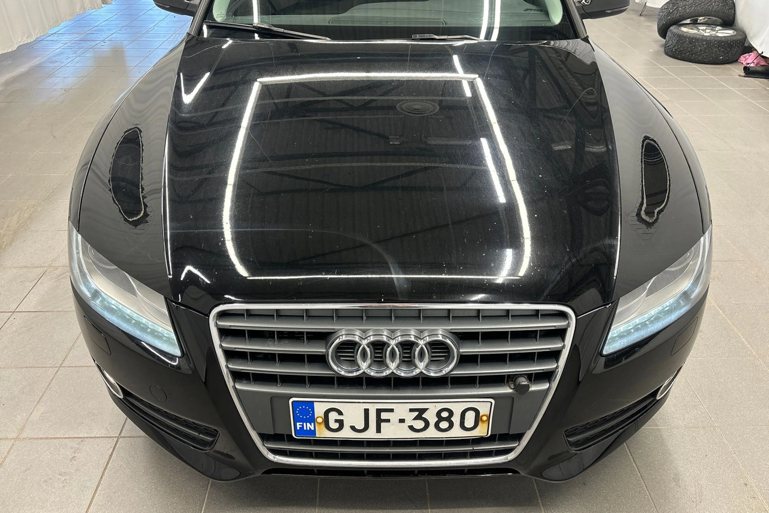 musta Audi A5 2011 kuva 11.