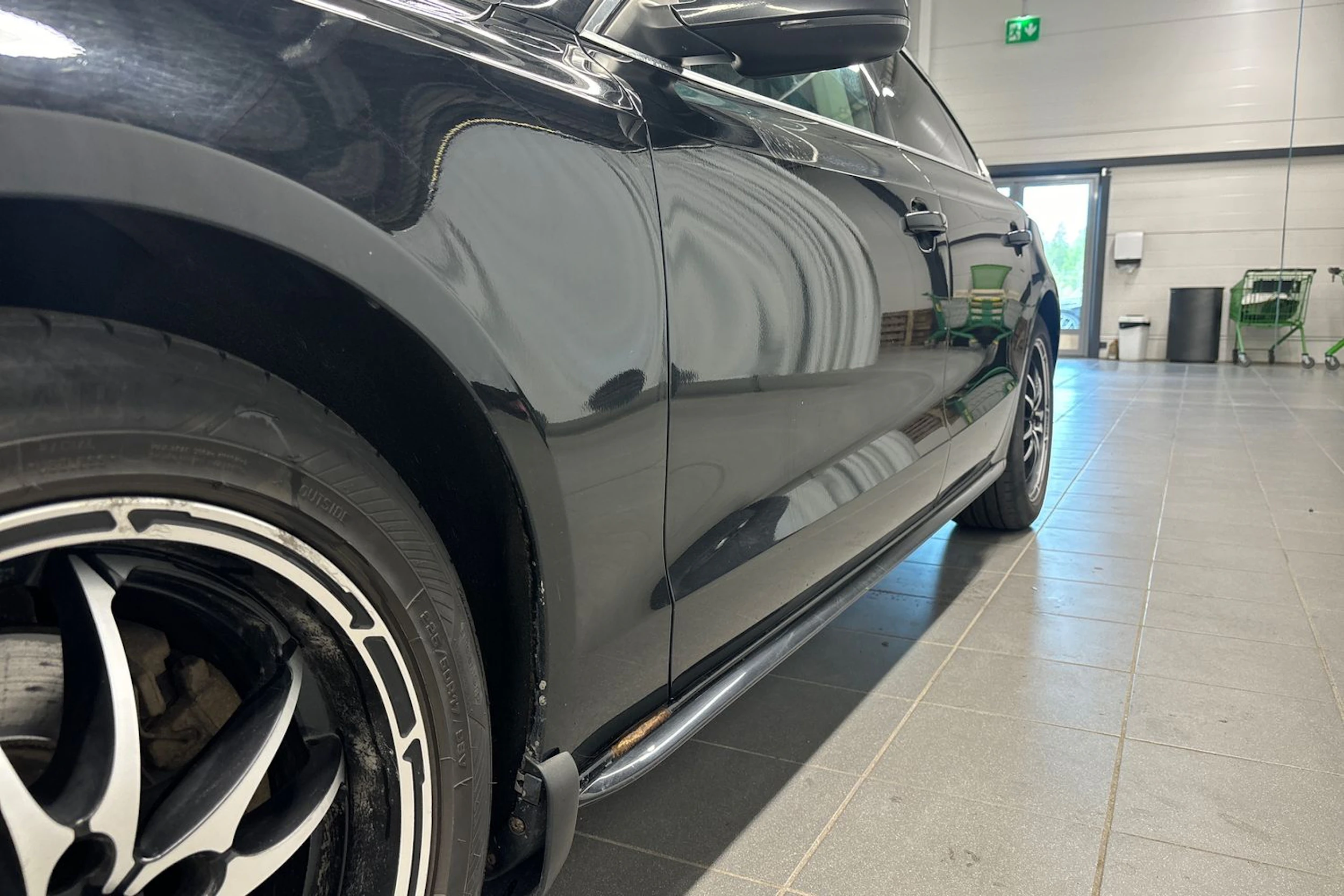 musta Audi A5 2011 kuva 16.