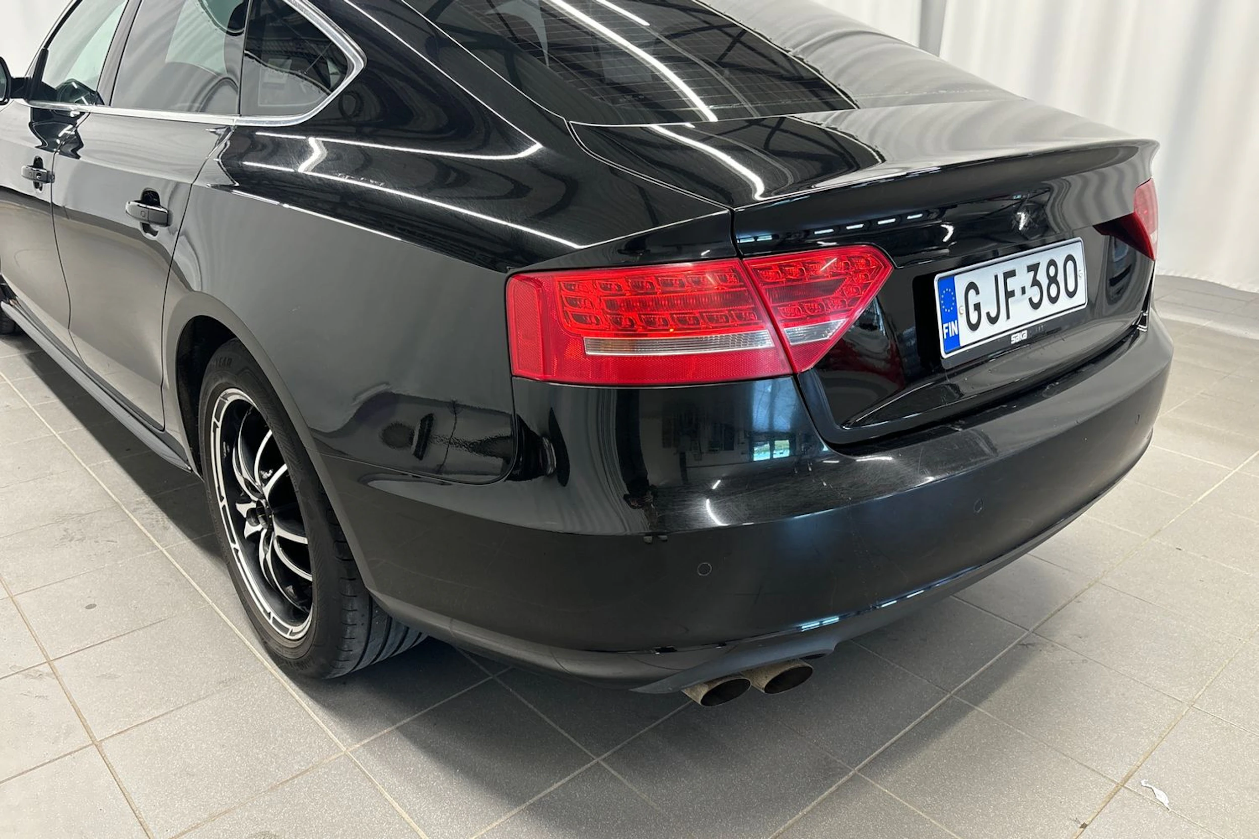 musta Audi A5 2011 kuva 19.