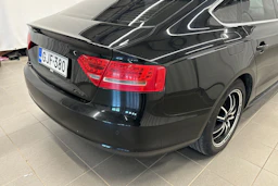 musta Audi A5 2011 kuva 21.