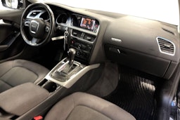 musta Audi A5 2011 kuva 9.