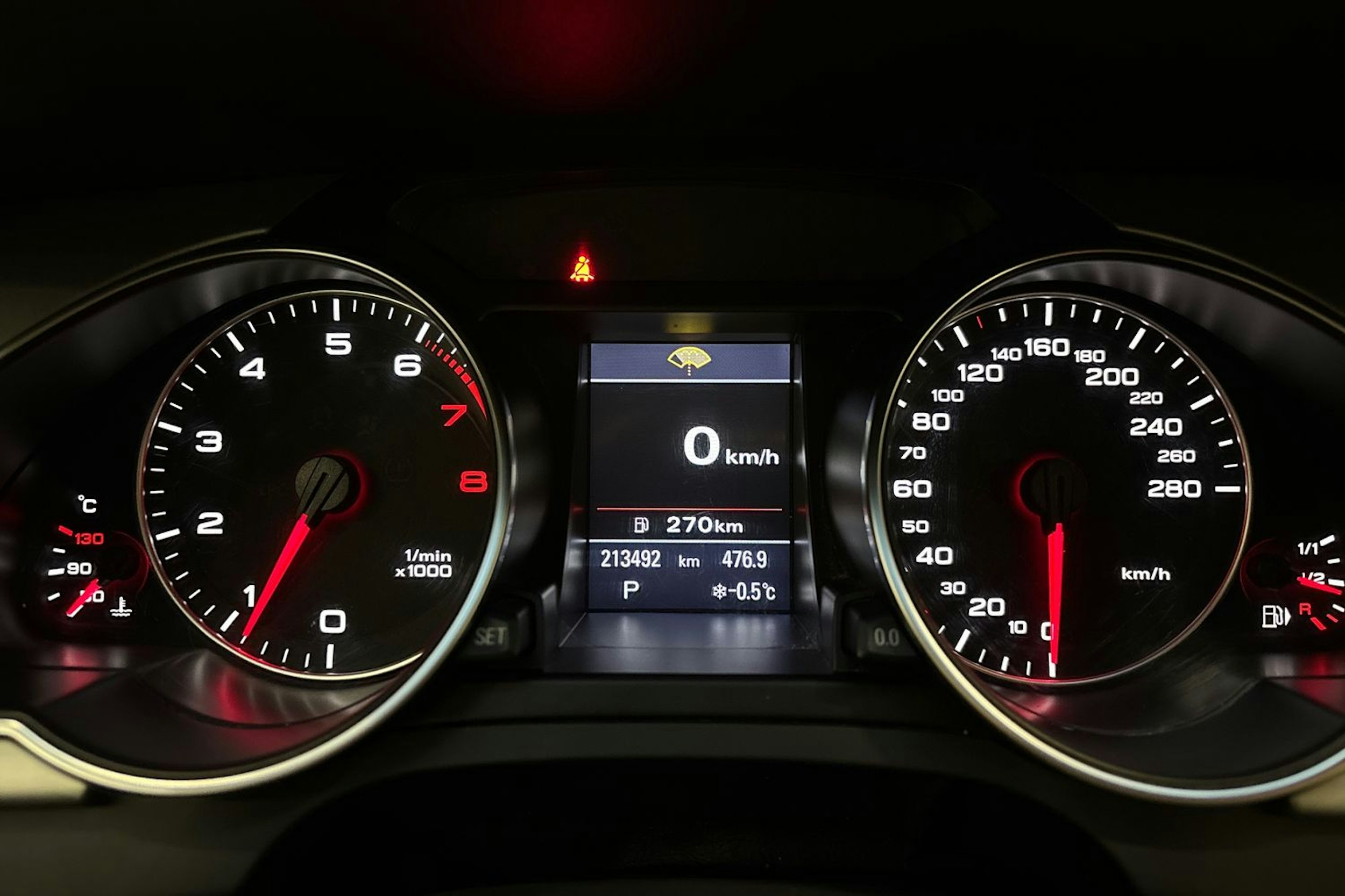 musta Audi A5 2011 kuva 18.