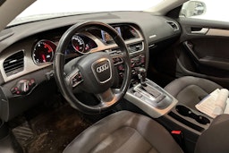 valkoinen Audi A5 2011 kuva 3.