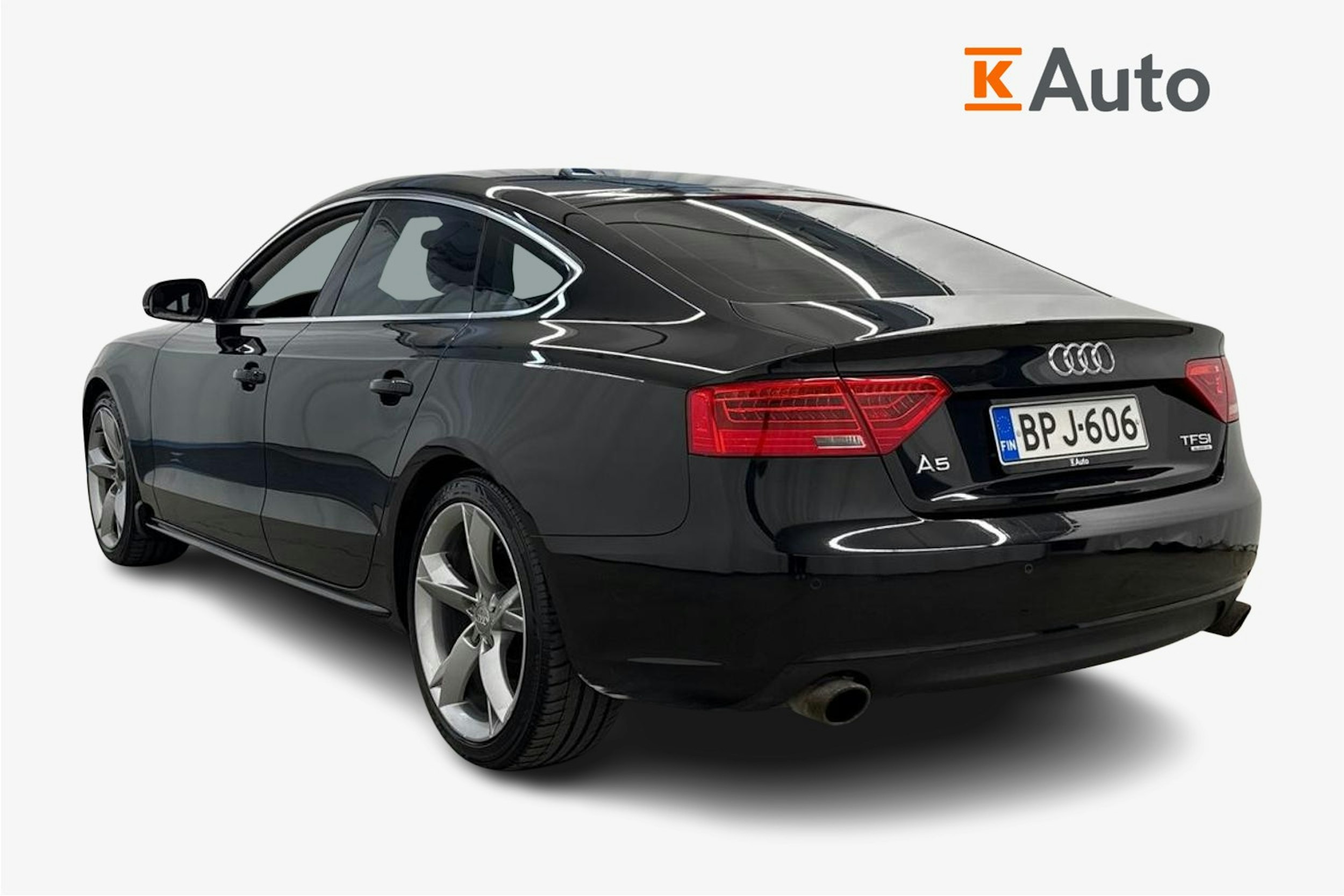 musta Audi A5 2012 kuva 2.